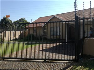 3 Bed Townhouse in Simmerfield