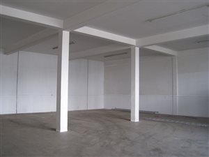 350 m² Industrial space in Hillcrest Central