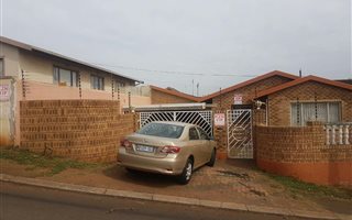 3 Bedroom House in Greenbury