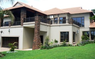 5 Bedroom House in Birdwood