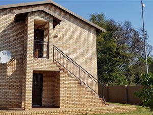 2 Bed Apartment in Rustenburg North