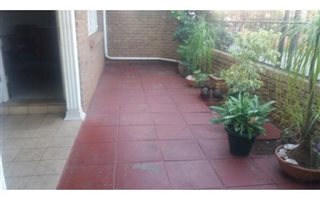 4 Bedroom Townhouse in Oos-Einde