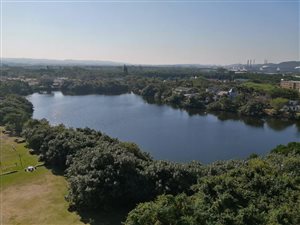 3 Bed Apartment in Isipingo Beach