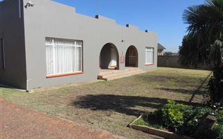 3 Bedroom House in New State Area