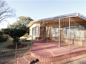 4 Bed House in Welgedacht