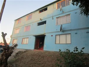2 Bed Flat in Clayfield