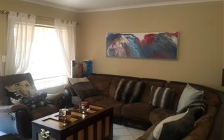 3 Bedroom Townhouse in Highveld