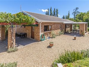 3 Bed House in Rome Glen