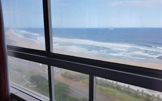 2 Bedroom Apartment in Amanzimtoti