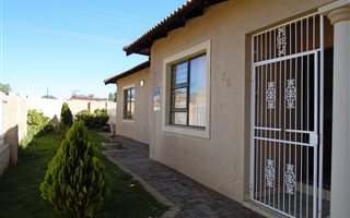 3 Bedroom House in Wrenchville