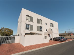 2 Bed Apartment in Oakdale
