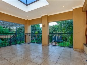 4 Bed House in Constantia Kloof