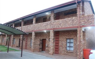 2 Bedroom Apartment in Lotus Gardens