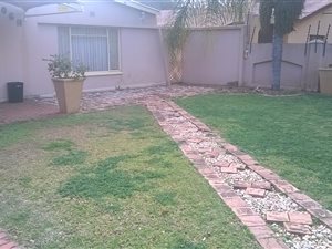 4 Bed House in East Lynne