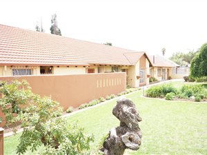 4 Bed House in Gallo Manor