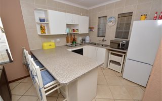 3 Bedroom Townhouse in Ruimsig