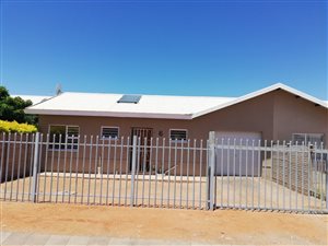 2 Bed House in Flora Park