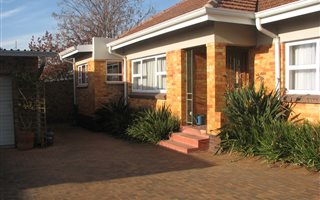 3 Bedroom House in Franklin Roosevelt Park