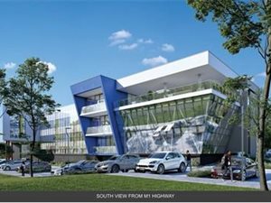 3438 m² Commercial space in Bramley Park