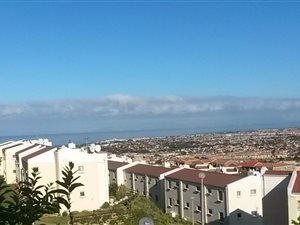 2 Bed Apartment in Mountainside