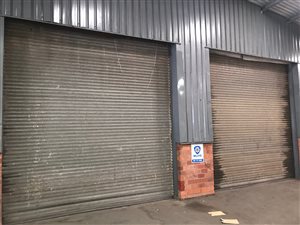 2060 m² Industrial space in Jacobs