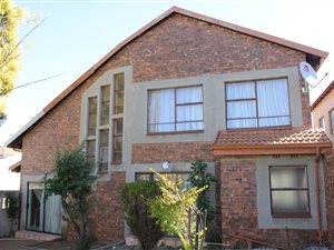 4 Bed House in Diepkloof