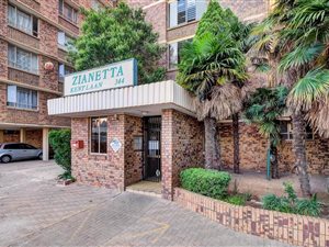 2 Bed Apartment in Ferndale