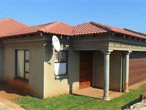 3 Bed House in Vosloorus