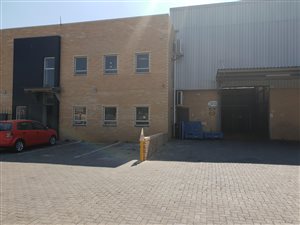 462 m² Industrial space in Longmeadow