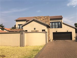 4 Bedroom House in Midfield Estate