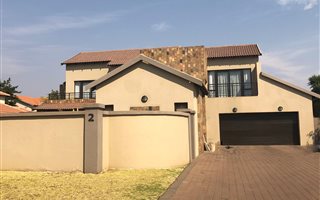 4 Bedroom House in Midfield Estate