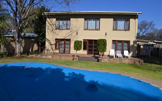 5 Bedroom House in Queenswood