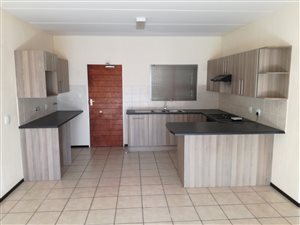 2 Bed Apartment in Randpark