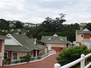 3 Bed Townhouse in Kindlewood Estate