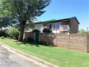 2 Bed Duplex in Marlands