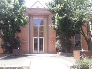 200 m² Office Space in Houghton Estate
