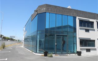 4100 m² Industrial space in Airport Industria