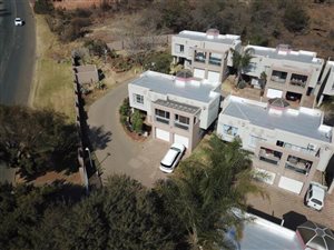 4 Bed Cluster in Bassonia