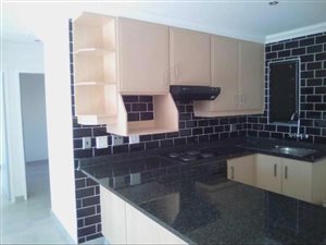 2 Bed House in Bedford Gardens