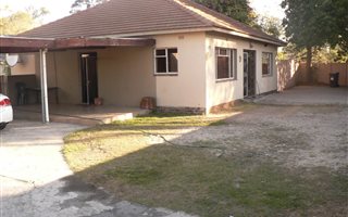 3 Bedroom House in Brandwood