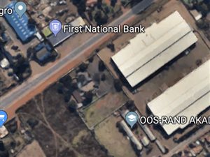 1 ha Land available in Pomona