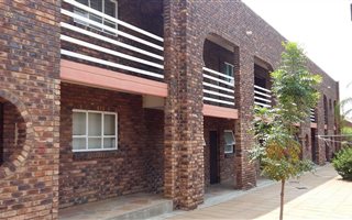 1 Bedroom Flat in Lephalale (Ellisras)