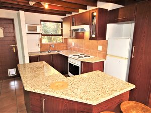 2 Bed Apartment in Sunninghill
