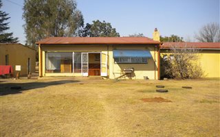 2 m² Land available in Boltonwold