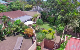 2 Bedroom Townhouse in Scottburgh Central