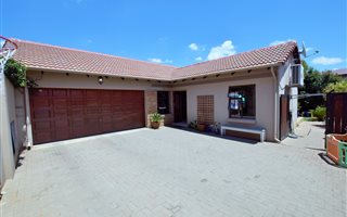 3 Bedroom House in Eldoglen