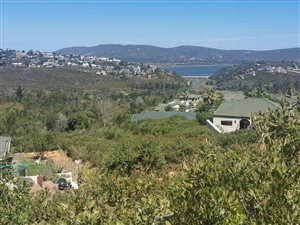 1061 m² Land available in Eastford Glen