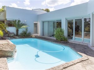 3 Bed House in Hunters Home