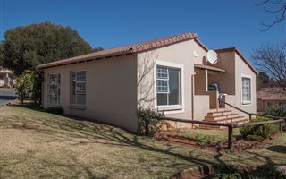 3 Bedroom Simplex in Horison