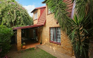 4 Bedroom Townhouse in Boskruin